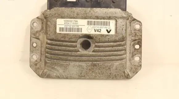 Renault Clio IV Engine control unit/module ECU 237102071R