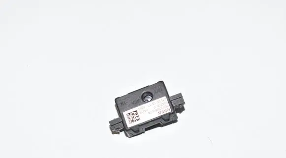 BMW 6 G32 Gran Turismo Aerial antenna amplifier 9389560 65209389560