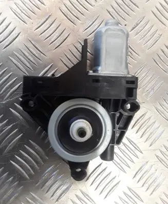 Volvo XC70 Rear door window regulator motor 140117 966265102