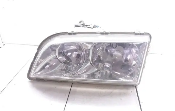Volvo S40, V40 Headlight/headlamp 30859758 1AG00834101