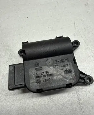 Opel Meriva A Intake manifold valve actuator/motor 0132801356
