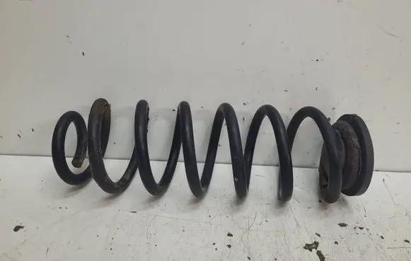 Volkswagen Touran I Rear coil spring