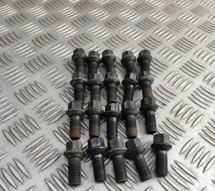 Mercedes-Benz C W205 Nuts/bolts A0009908307