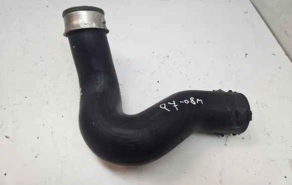 Intercooler hose/pipe
