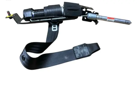 Volvo C30 Front seatbelt 1287473