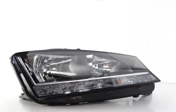 Skoda Fabia Mk3 (NJ) Headlight/headlamp 6V1941016D