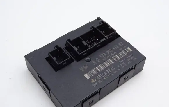 Volkswagen Golf V Comfort/convenience module 1K0959433BT