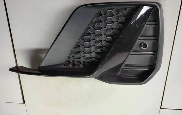 Audi A1 Front bumper lower grill 82A807681D