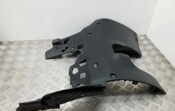 Dashboard lower bottom trim panel