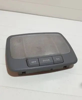 KIA Carens I Front seat light 3D28