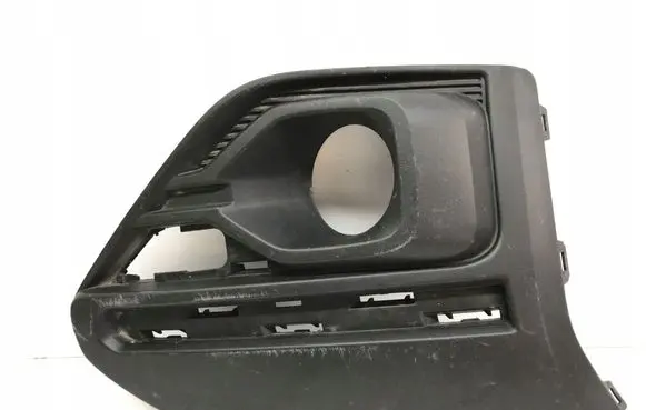 Dacia Sandero Front fog light trim/grill EABR261A20