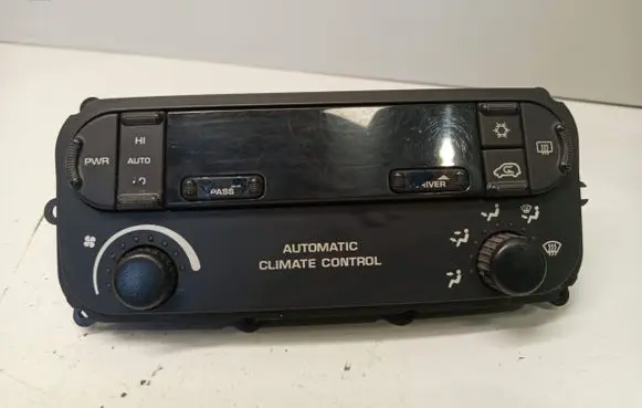 Chrysler Grand Voyager IV Climate control unit P05127377AA 12239599