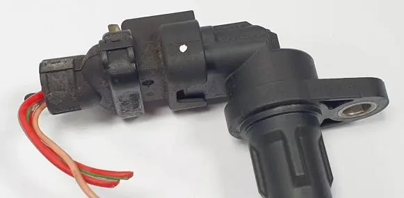 Mercedes-Benz E C207 W207 Camshaft position sensor A2729050143
