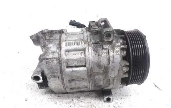 Renault Trafic II (X83) Air conditioning (A/C) compressor (pump) 8200454172E