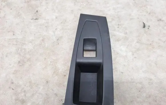 BMW 2 F46 Other interior part 18704610