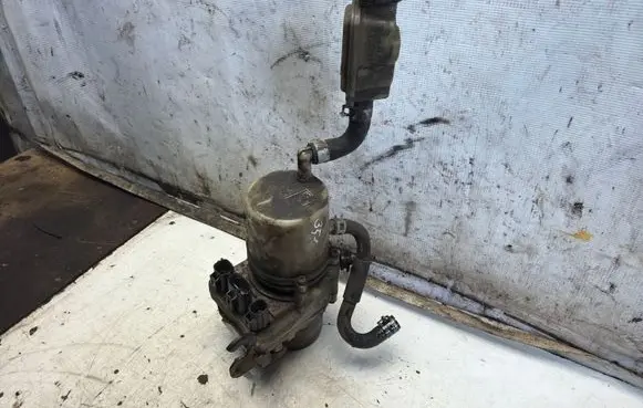 Mazda 3 I Power steering pump 03T50077