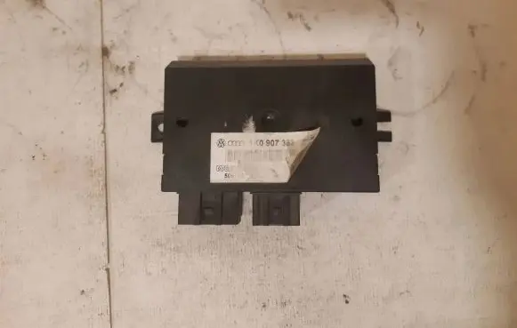 Volkswagen PASSAT B6 Tow bar trailer control unit/module 1K0907383 506153 5051