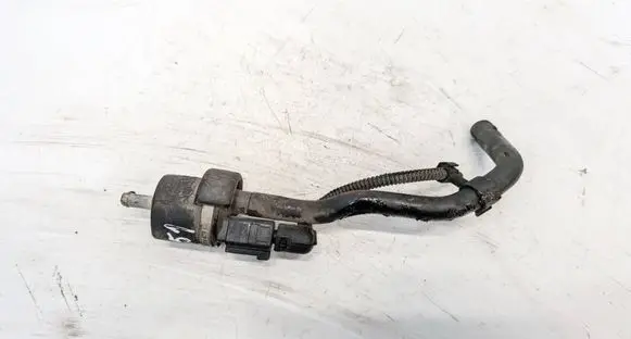 Volkswagen Touran I Valve vacuum 058133459