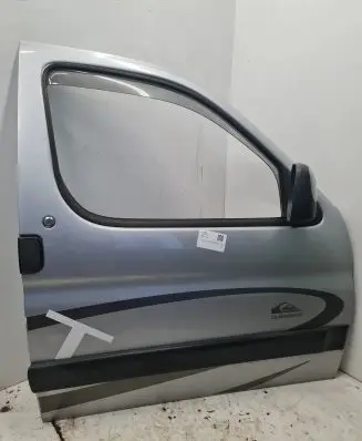 Peugeot Partner Front door
