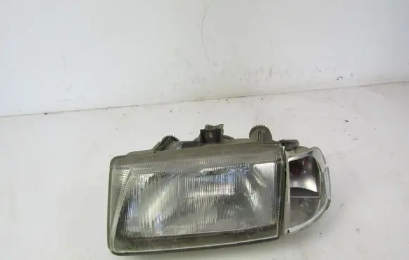 Seat Cordoba (6K) Headlight/headlamp 