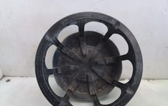 Mercedes-Benz E W210 Spare wheel section trim 2108980307