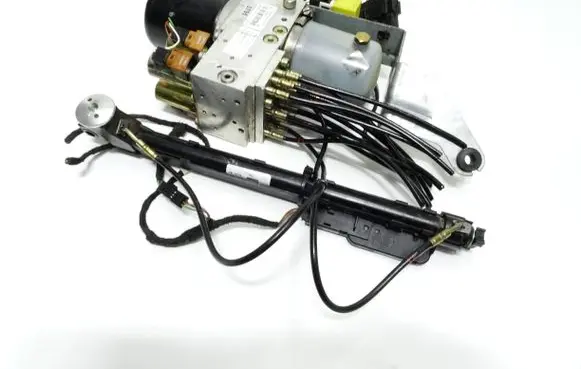 Mercedes-Benz CLK A209 C209 Convertible roof hydraulic pump A2098000030 DAI1104379 03190173