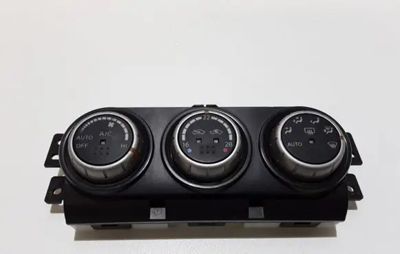 Nissan X-Trail T31 Climate control unit 27500JB74A