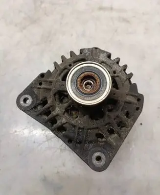 Mitsubishi Carisma Generator/alternator 7700426849