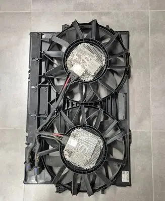 Audi A8 S8 D4 4H Electric radiator cooling fan 4H0121003P EC138919 A46570108