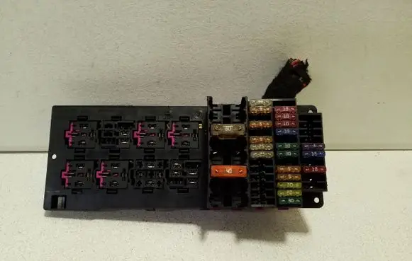 Bentley Continental Fuse module 3D0937499B