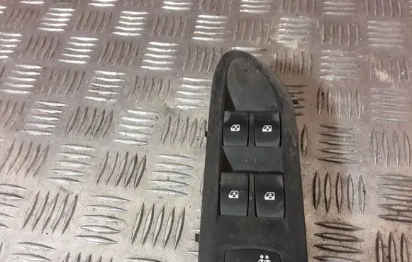 Renault Laguna II Electric window control switch