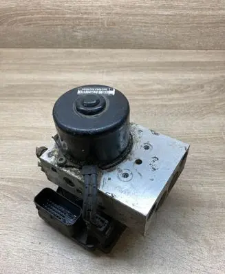 Volvo S80 ABS Pump 8619538 8619537