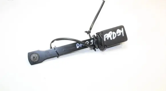 Nissan Juke I F15 Front seatbelt buckle 6157596A