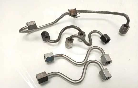 Honda Civic IX Fuel injector supply line/pipe 