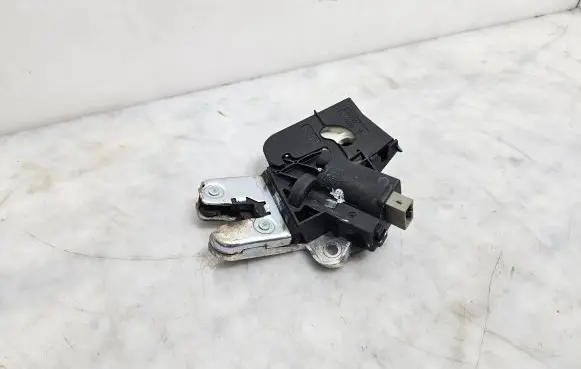 Audi A4 S4 B8 8K Tailgate/trunk/boot lock/catch/latch 4E0827645A
