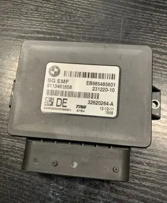 BMW X3 F25 Hand brake control module 32620264