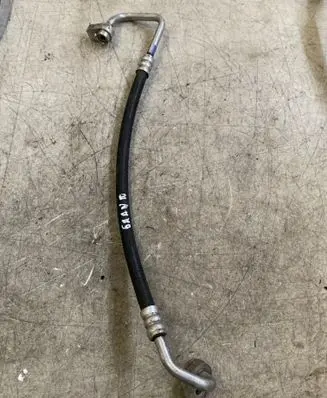 Air conditioning (A/C) pipe/hose