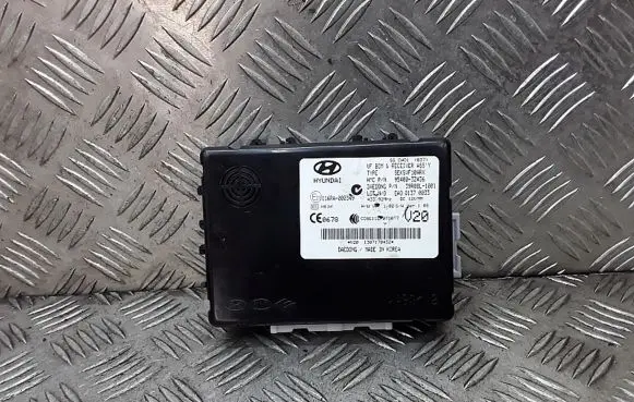 Hyundai i40 Engine control unit/module 954003z436