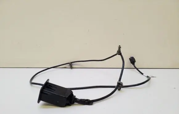 Jeep Cherokee USB socket connector 68225325AA
