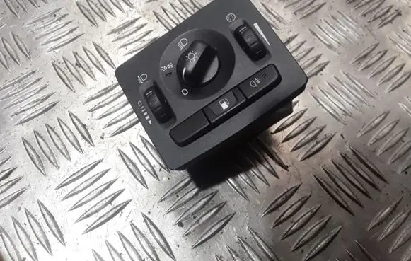 Volvo V50 Light switch 30669734