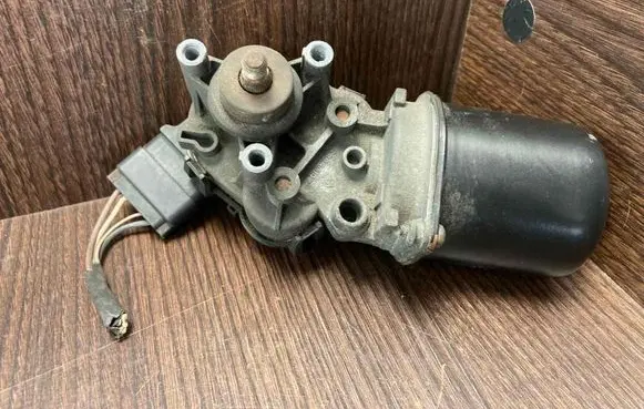 Renault Laguna II Wiper motor 53630197