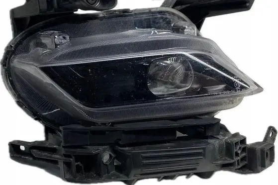 Hyundai Santa Fe Front fog light 92201S1110