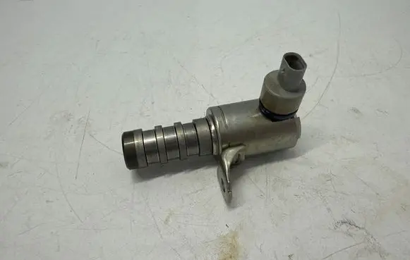 Ford Explorer VI Oil pressure sensor AT4E6B297JD