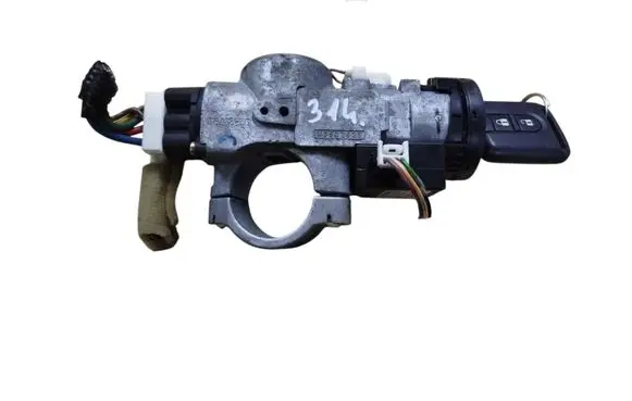 Nissan Qashqai Ignition lock N0502825 21669775-7 28590C9968
