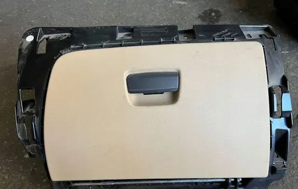 BMW X1 E84 Glove box set SCHOWEKBMWX1E84