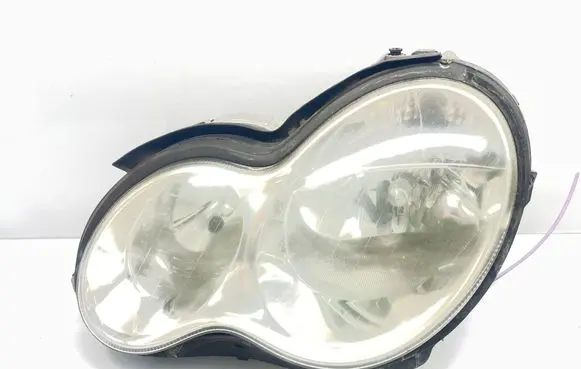 Mercedes-Benz C W203 Headlight/headlamp A2038203361