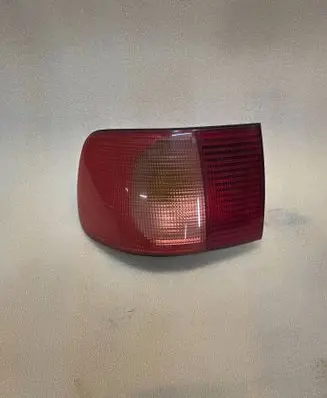 Audi A8 S8 D2 4D Rear/tail lights 292901