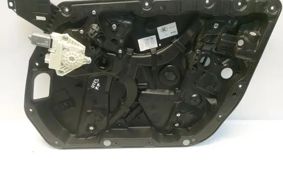 Mercedes-Benz GLC X253 C253 Front window lifting mechanism without motor