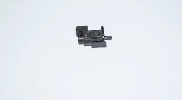 BMW 7 E65 E66 Turbo solenoid valve 1742712