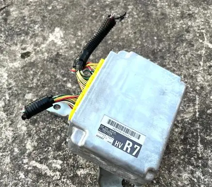 Lexus RX 330 - 350 - 400H Airbag control unit/module 8917048140